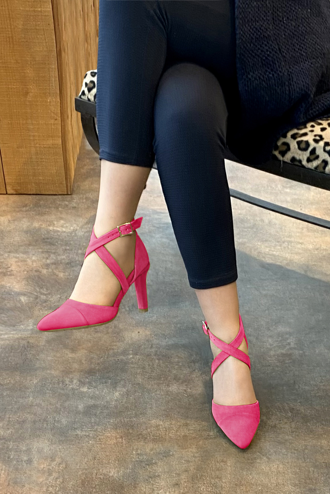 Fuschia pink women's open side shoes, with crossed straps. Tapered toe. High slim heel. Worn view - Florence KOOIJMAN